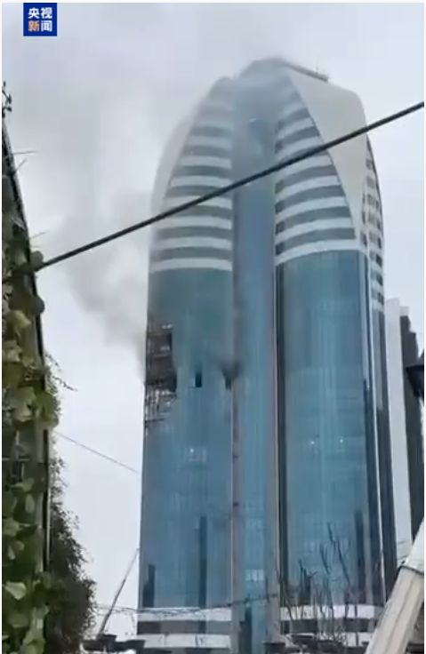 俄罗斯车臣共和国首府遭袭击！美乌代表继续讨论俄乌“和平计划”，俄方发声：希望加快乌克兰危机和谈进程