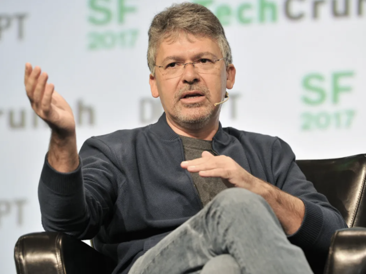 ▲ John Giannandrea