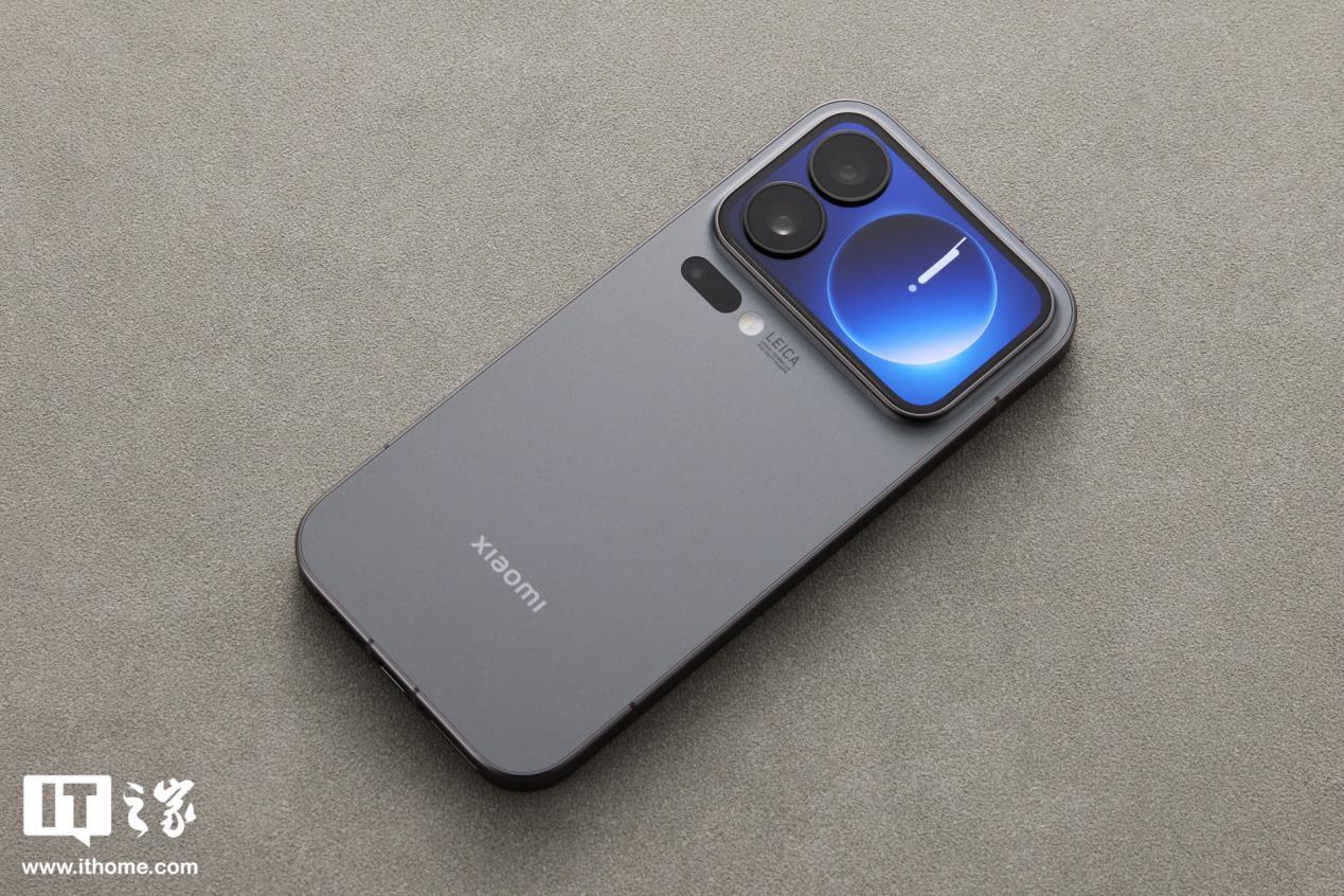 ▲ IT之家开箱：小米 17 Pro / Pro Max 手机图赏