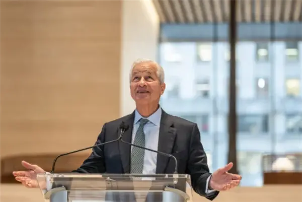 摩根大通CEO谈AI：使人们可以工作不那么辛苦 享受美好生活