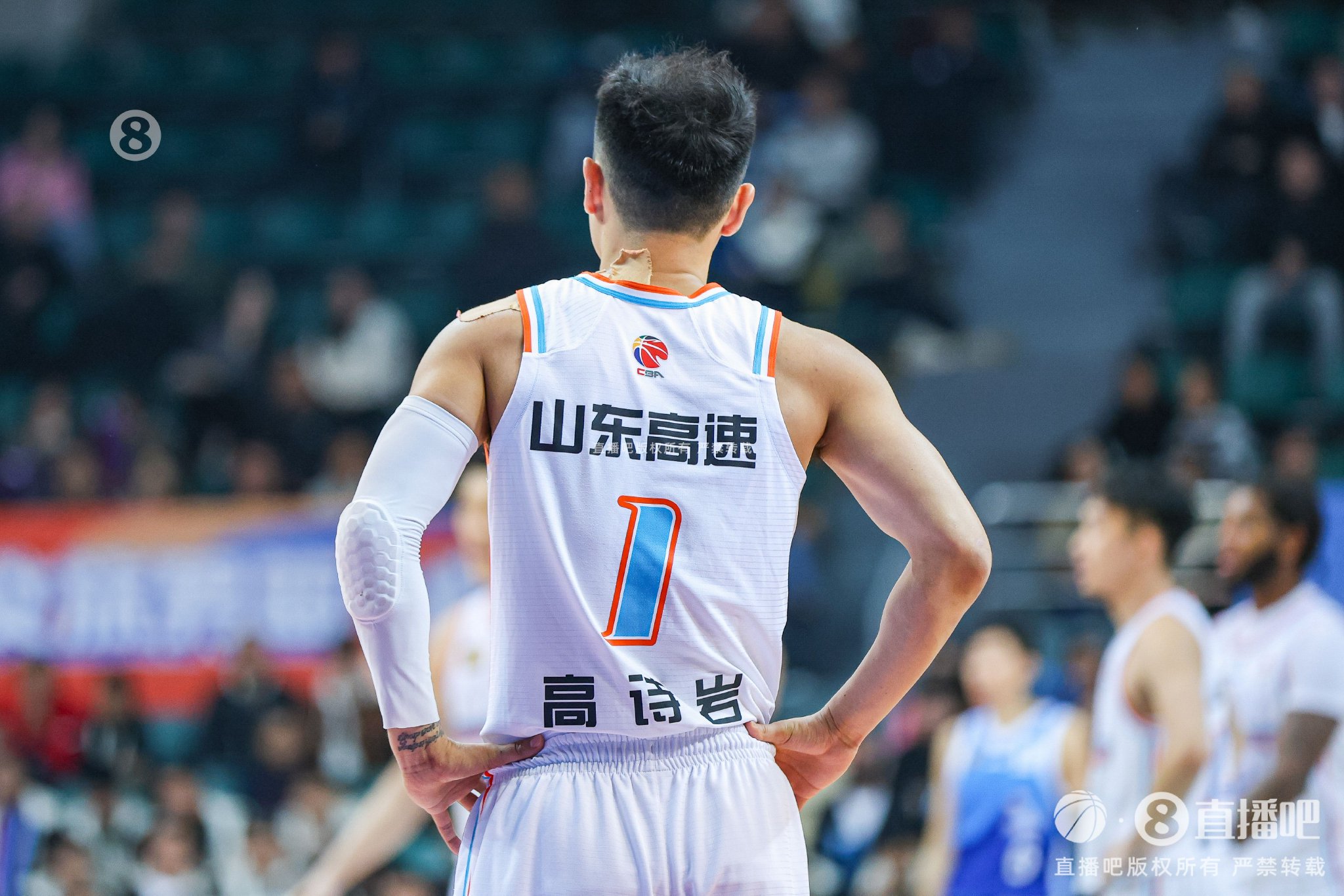 一剑封喉！高诗岩三分杀死比赛 全场仅这一次出手&贡献5分8助