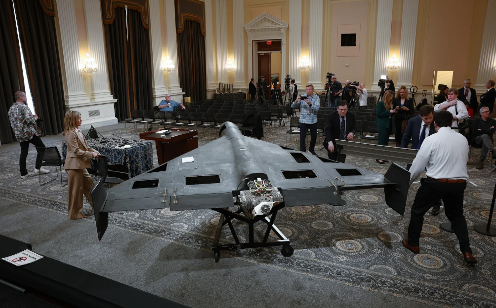 外媒：美军通过“逆向工程”仿造出“伊朗自杀式无人机”