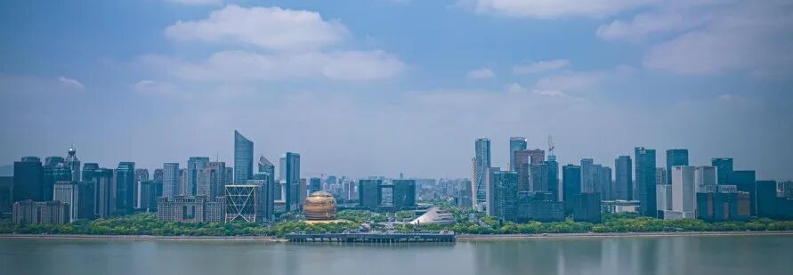 ▲长三角有多强？这些宁波企业上榜▲涨疯了！白银时隔45年创新高，风头盖过黄金