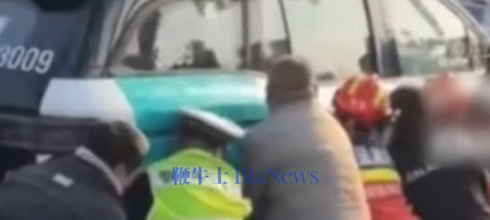 ▲网传哈啰Robotaxi事故现场（图源网络）