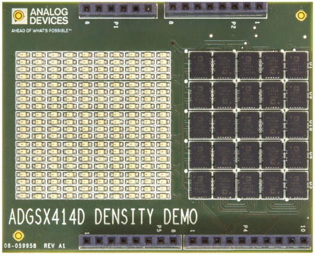 图4 搭载25个器件的PCB布局示例