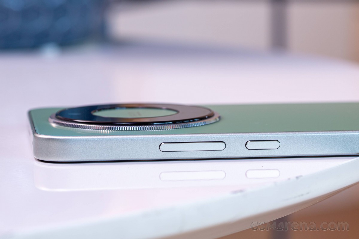 以上图源：GSMArena