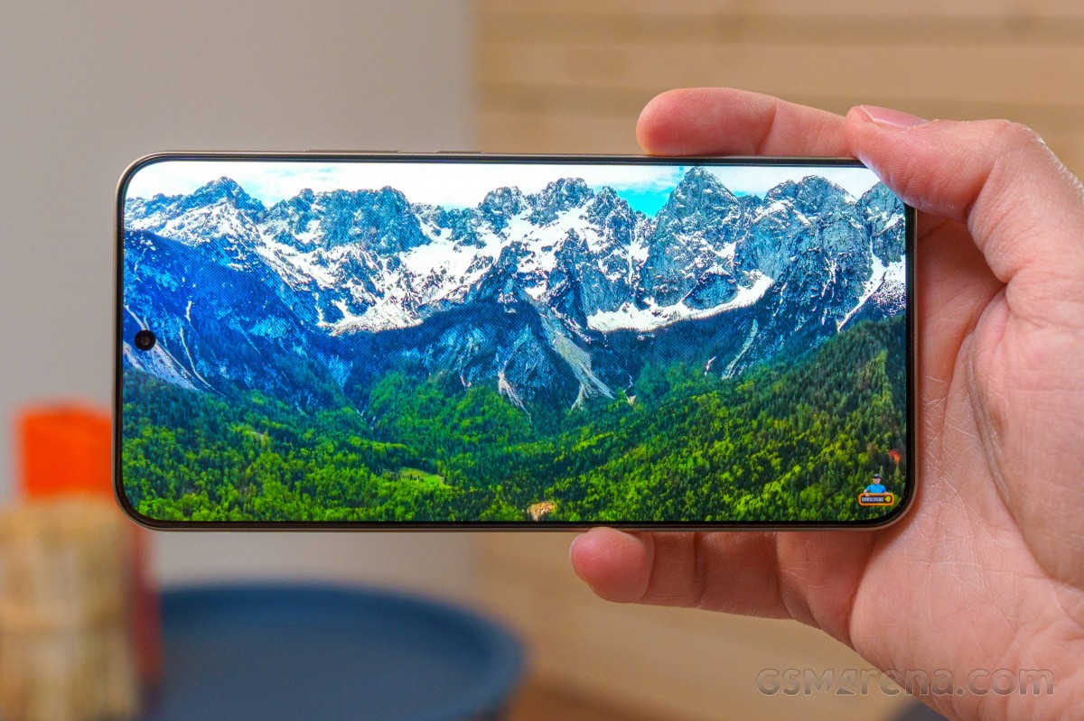 以上图源：GSMArena