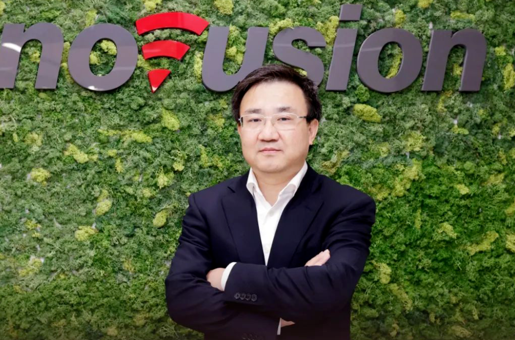 △创始人 鲍君威