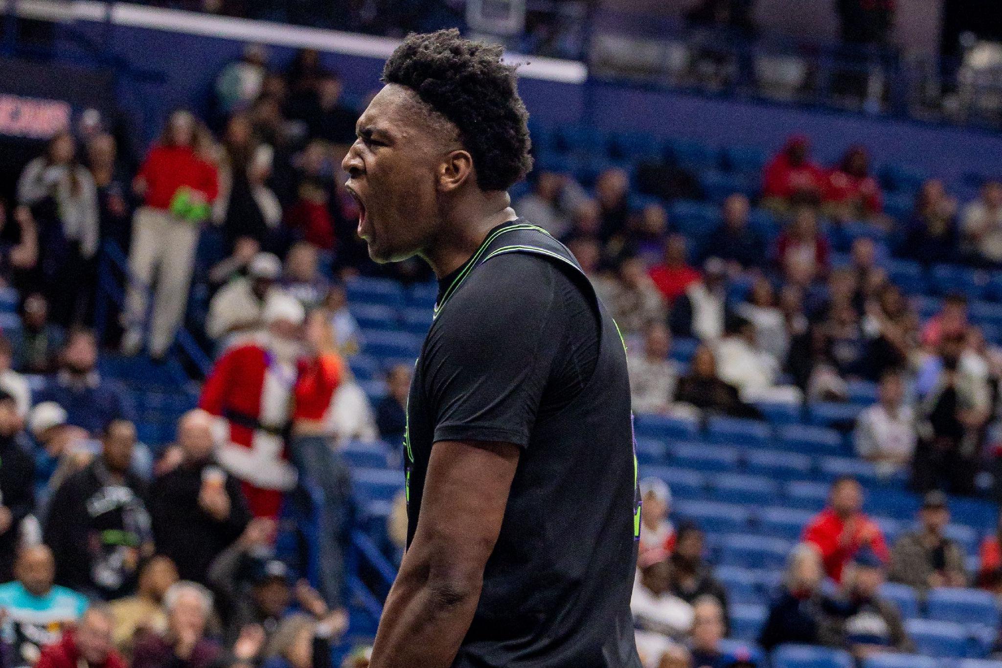 赫伯特·琼斯：奎因努力让每个人都参与到进攻中 非常注重细节