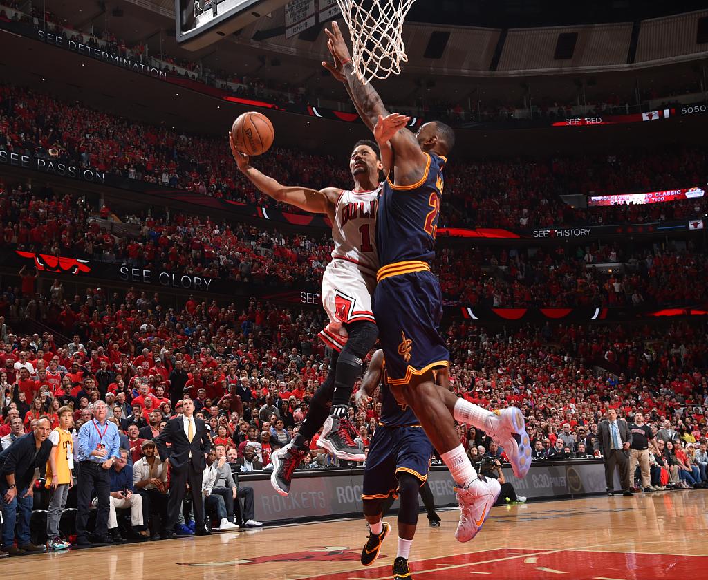 詹姆斯：希望人们没有忘记罗斯 他是一个传奇我们都爱他