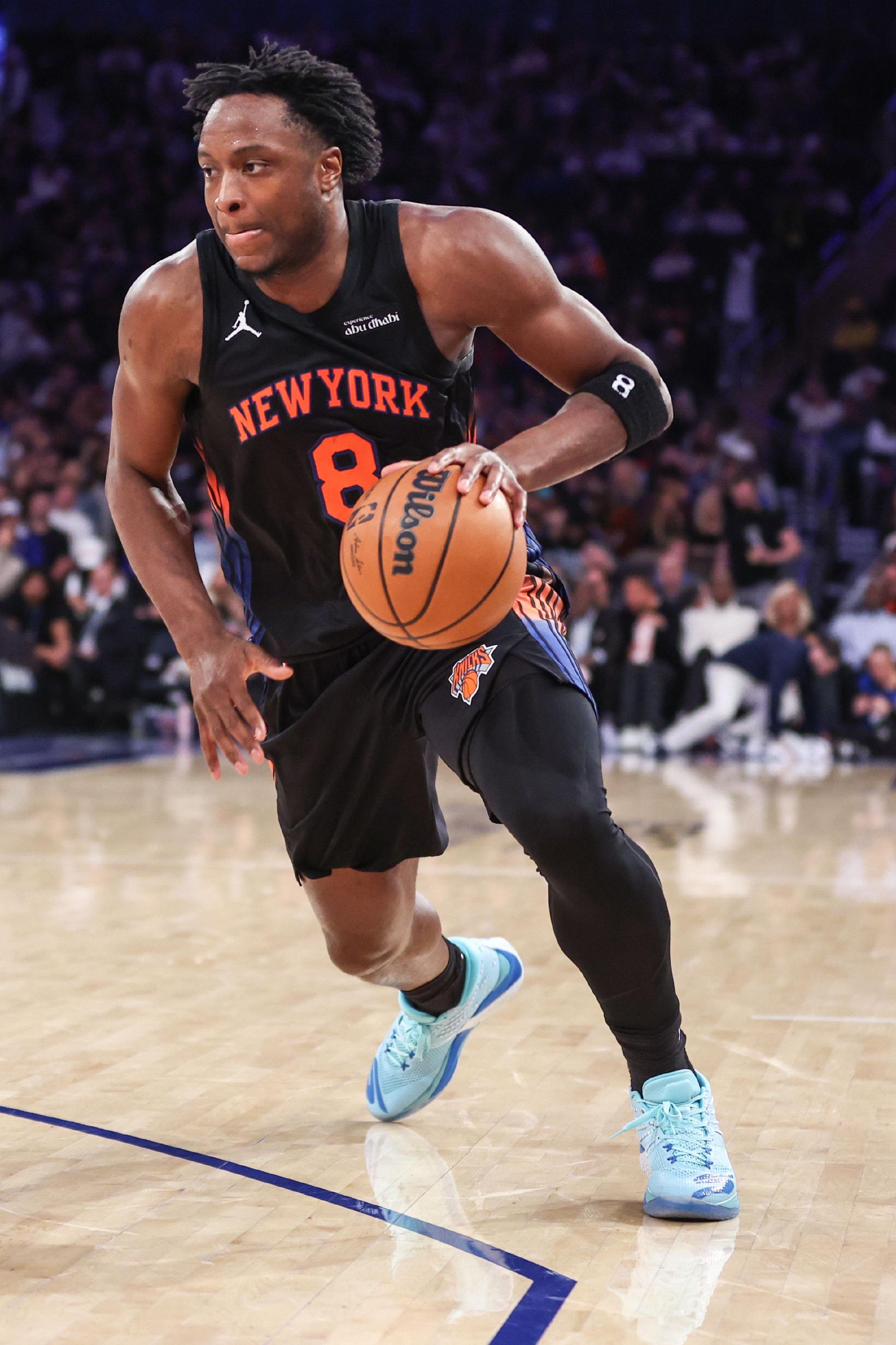 进攻不在状态！阿努诺比11中4&三分6中1拿到13分6板2断2帽