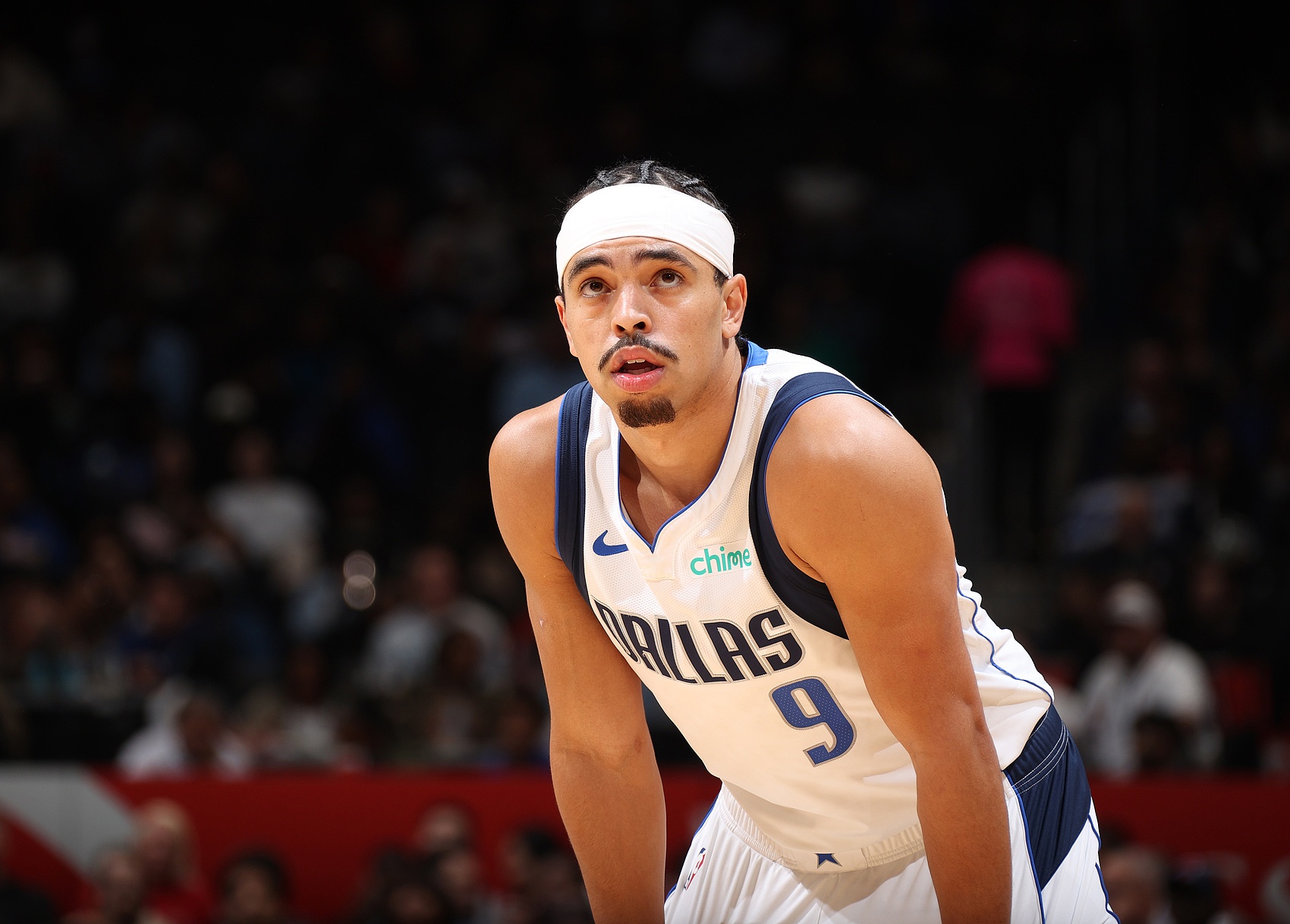 赛季至今干拔投篮命中率前10：小内姆哈德居首 八村塁第3 老詹第7