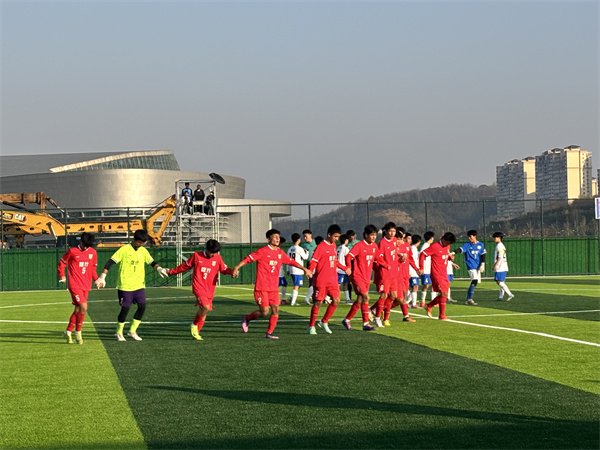 喀什U14男足“7上7下”挺进4强