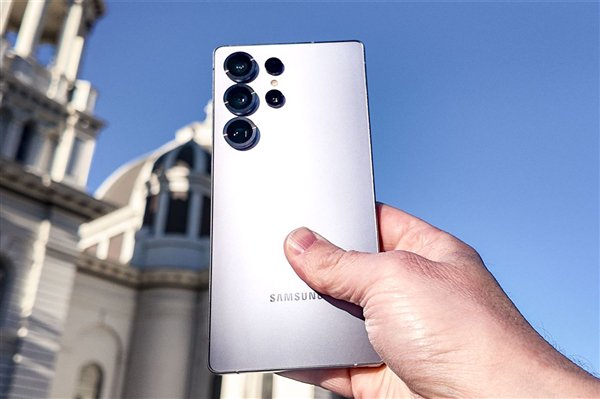 责任编辑：振亭