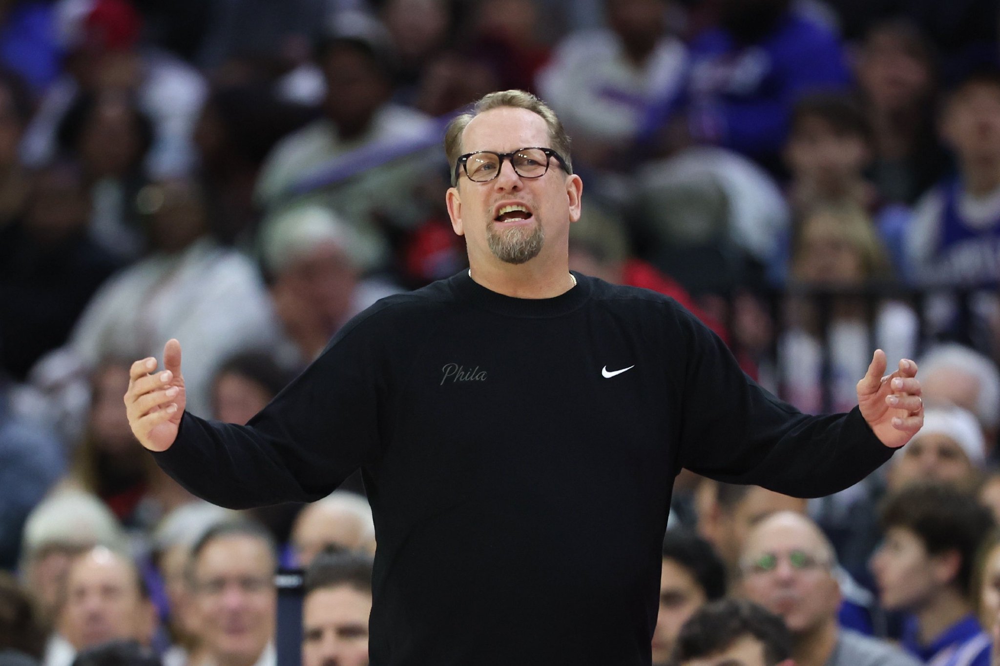 纳斯：近两天专门进行了几堂训练课对阵容和战术进行调整磨合