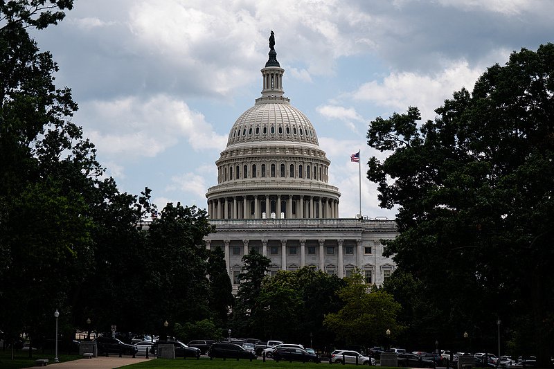 美国国会参议院否决共和党医改提案