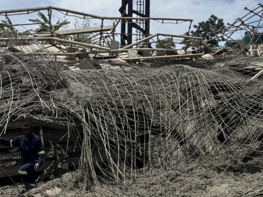 南非德班附近发生建筑坍塌 至少1人死亡