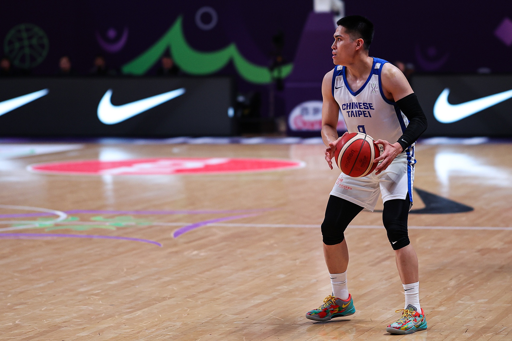 媒体人谈陈盈骏：一想到中国男篮还要打中国台北 心里就一阵发紧