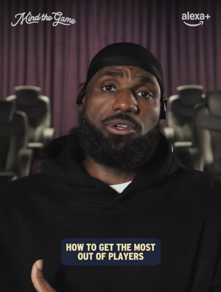 詹姆斯：我将生涯中的领导力带入家中 对不同子女的沟通方式不同