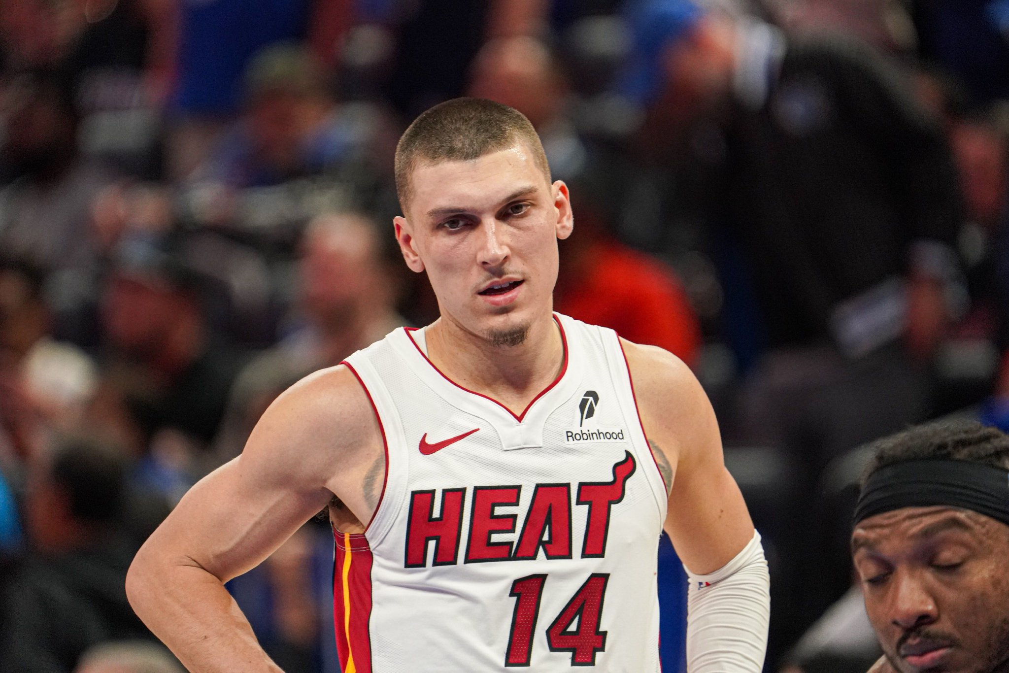 斯波：希罗和鲍威尔的组合会越来越好 他们都有技术而且能投篮