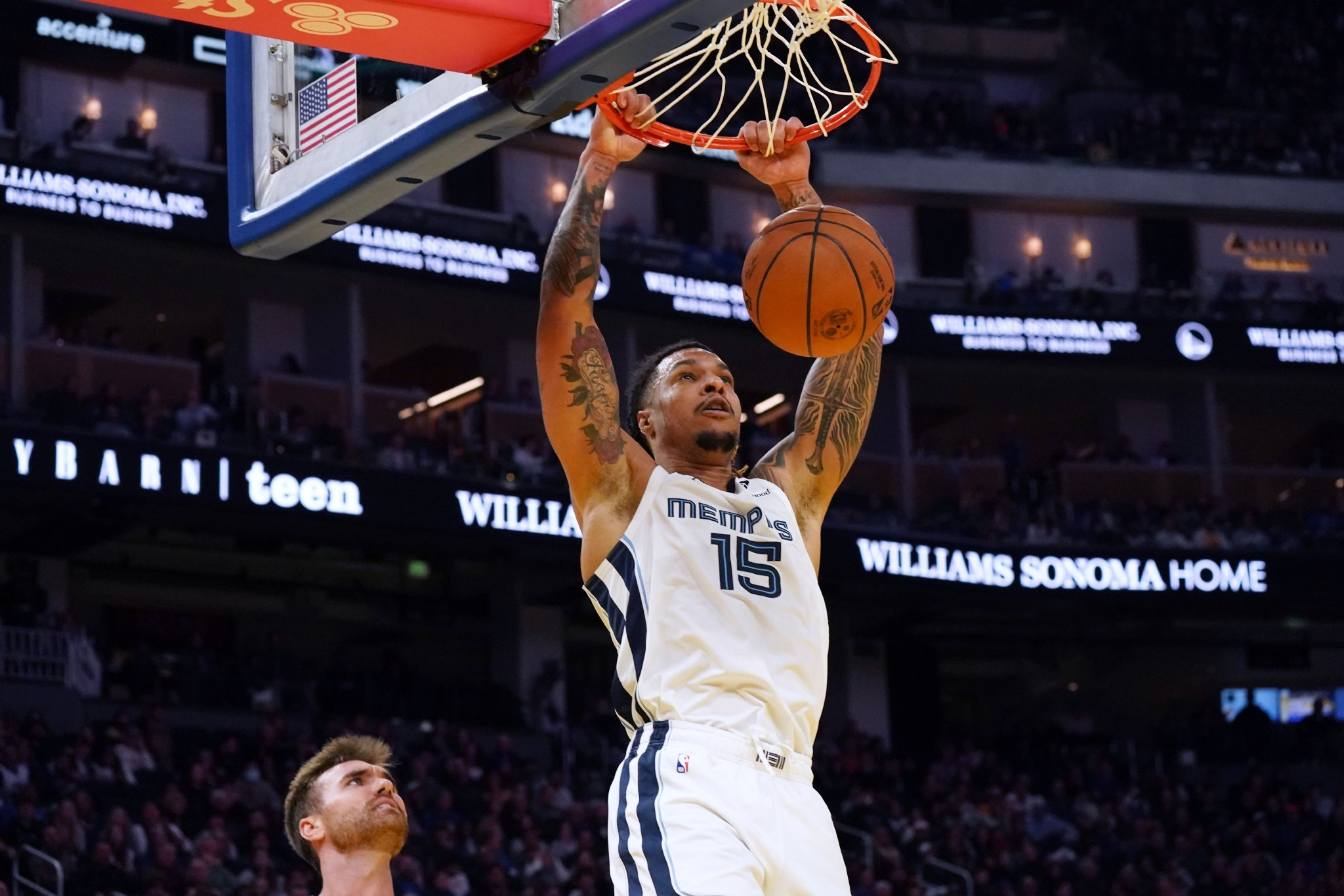 今日灰熊对阵快船 布兰登·克拉克出场状态升级为小概率出战