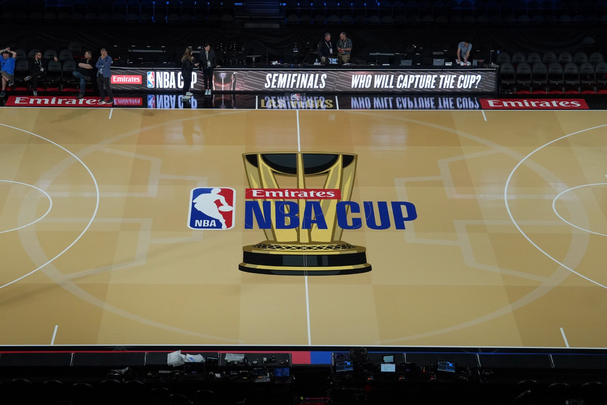 萧华：考虑在NBA球队主场举办杯赛半决赛 决赛会考虑有历史的大学