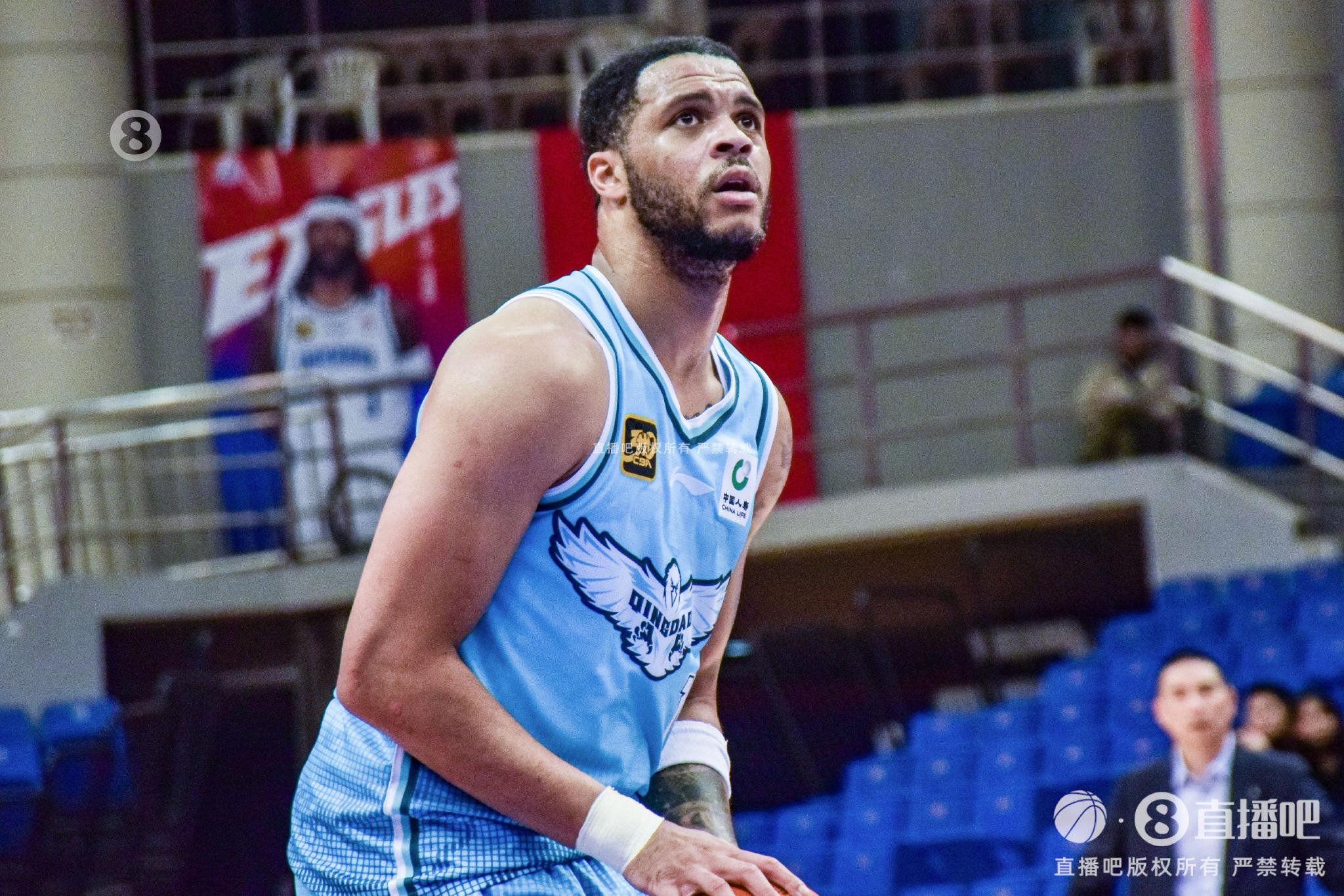 全场多少分？韦瑟斯庞三节打20分钟17中14已经轰下48分