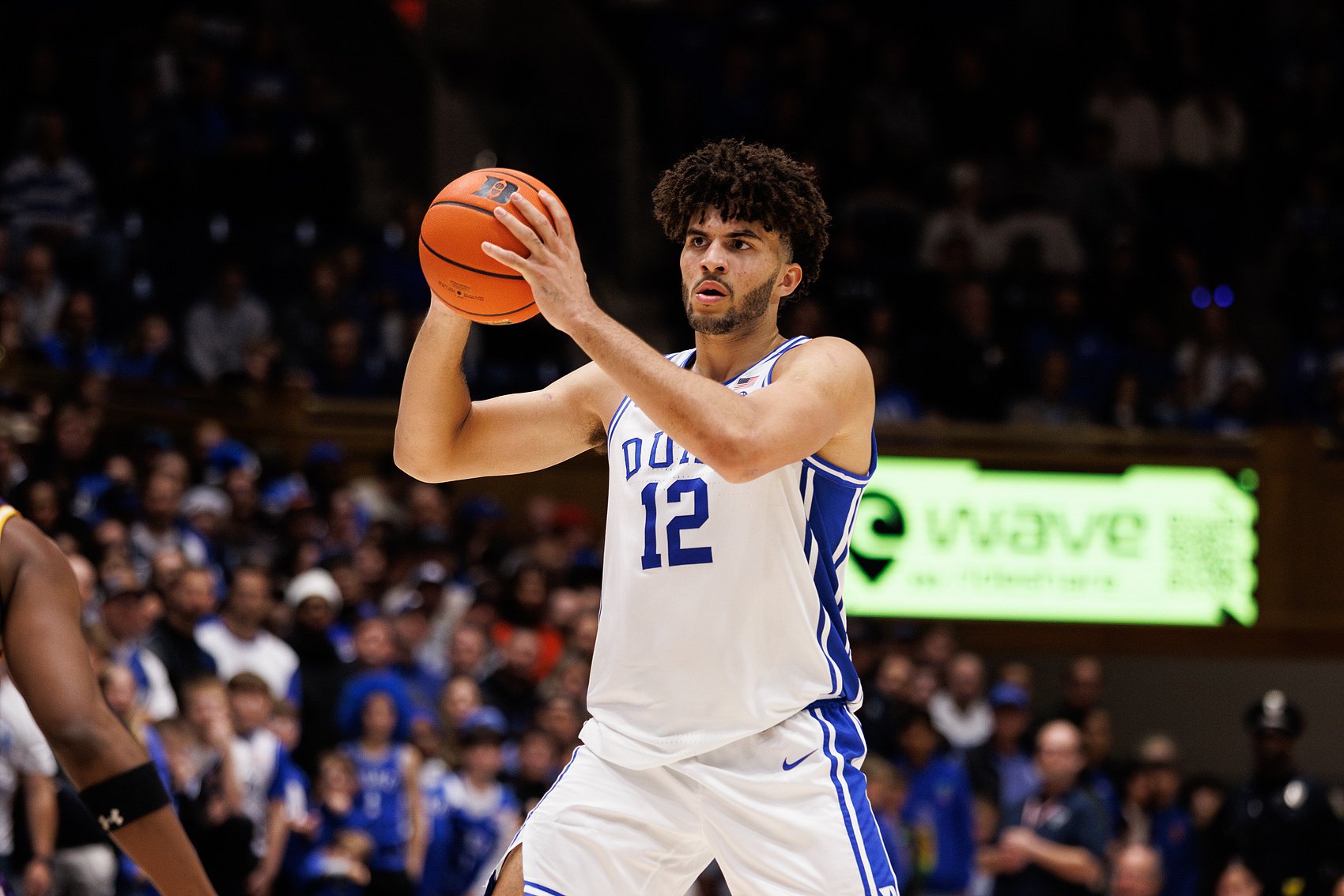 状元大热！布泽尔儿子场均轰23.3+10.2+3.7 率蓝魔豪取开季11连胜