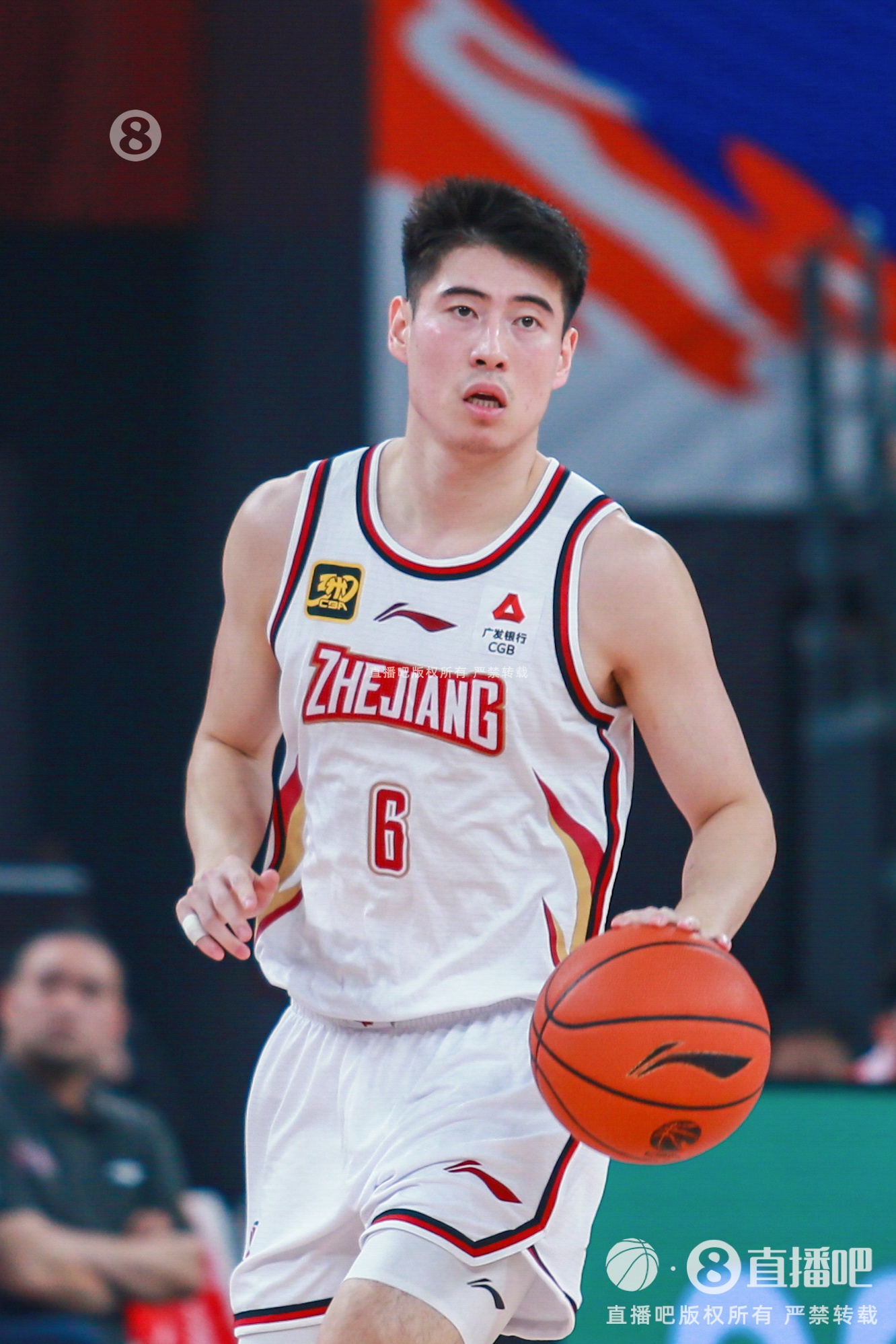 程帅澎伤情伤情通报：右侧臀大肌部分撕裂 预计伤停45天