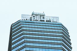 约96亿美元现有债务将获全面解除及免除 融创中国距离“上岸”再近一步？