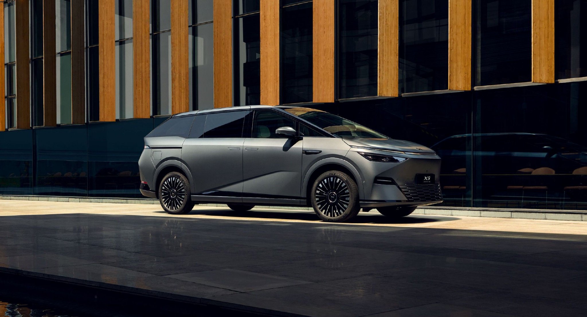 小鹏推出X9增程版，意在北方市场和海外市场 | 图片来源：小鹏汽车