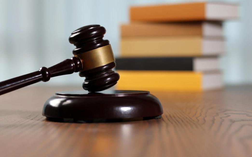 辅警工作近6年因有文身被辞退，起诉单位要求补偿 一审被驳回