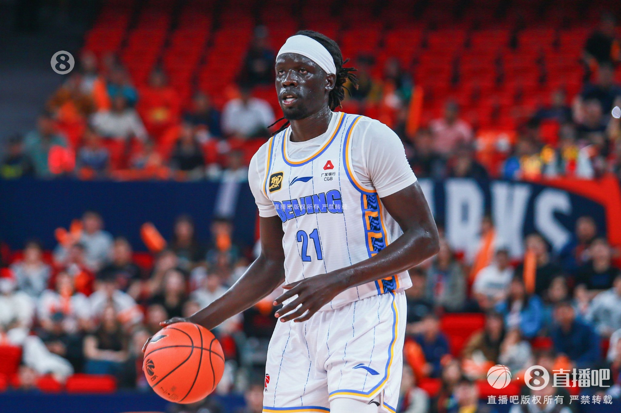 媒体人：奥莫特&马蒂昂可以打包送走 换一个进攻上限更高锋线球员