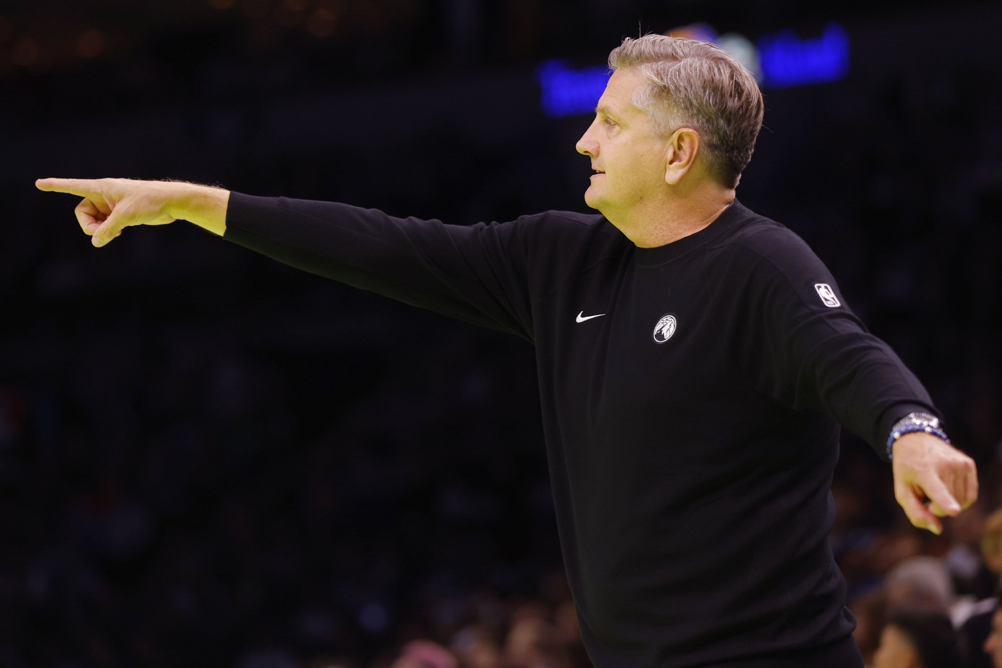 纯恩怨！芬奇曾言：雷霆可以一直犯规 但我们不能碰SGA