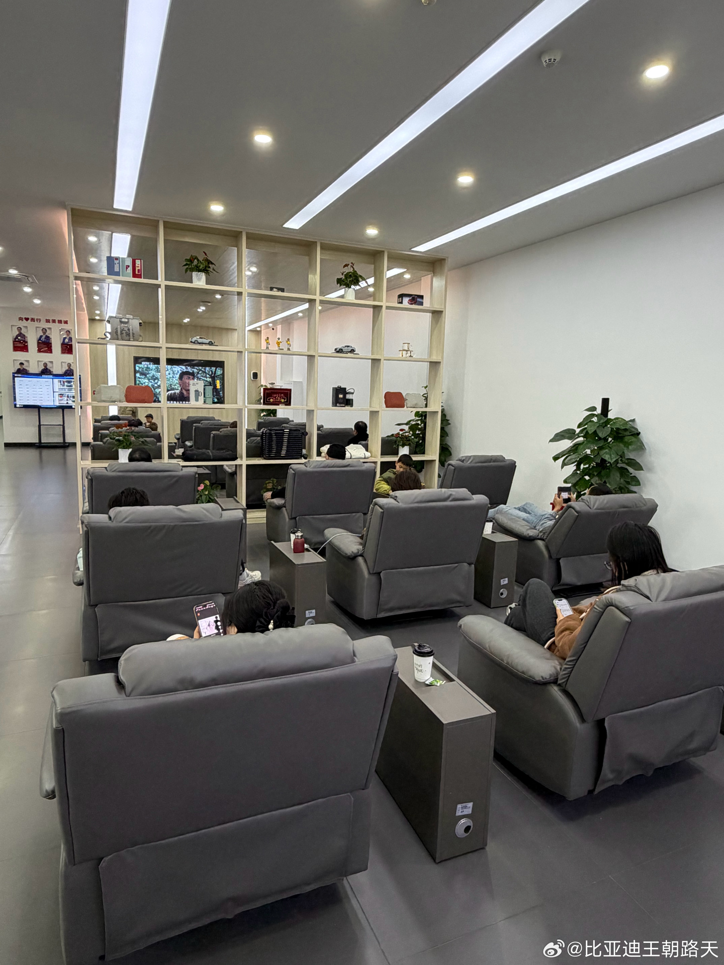 ▲ 图源：比亚迪王朝网销售事业部总经理路天微博