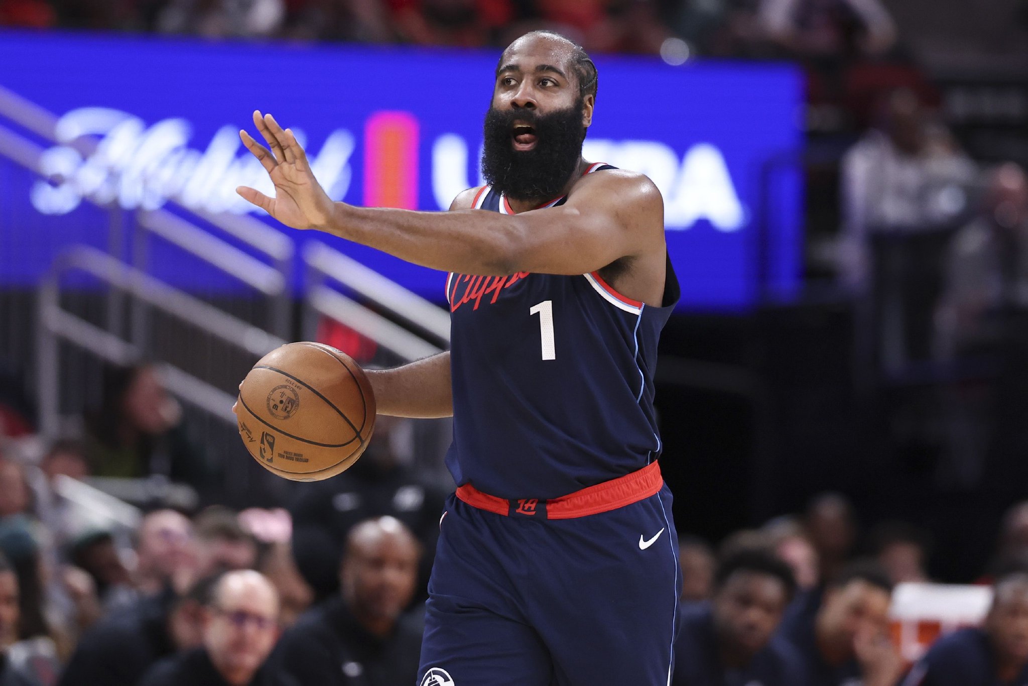 快船半场仅让湖人得39分 创球队本赛季半场失分新低