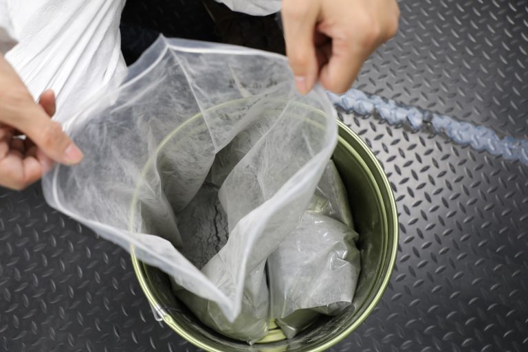 ▲ 用于 3D 打印新型铝合金的精细金属粉末