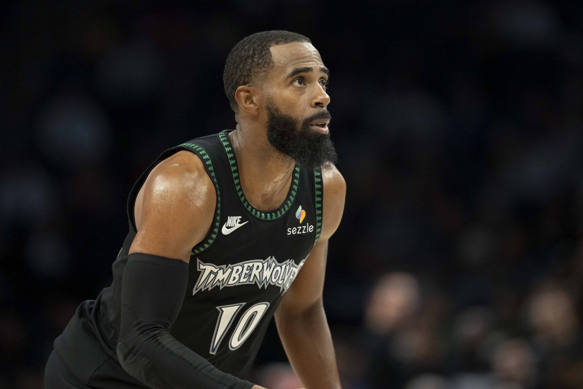 此前缺席了近4场比赛！今日森林狼对阵雄鹿 老将康利复出