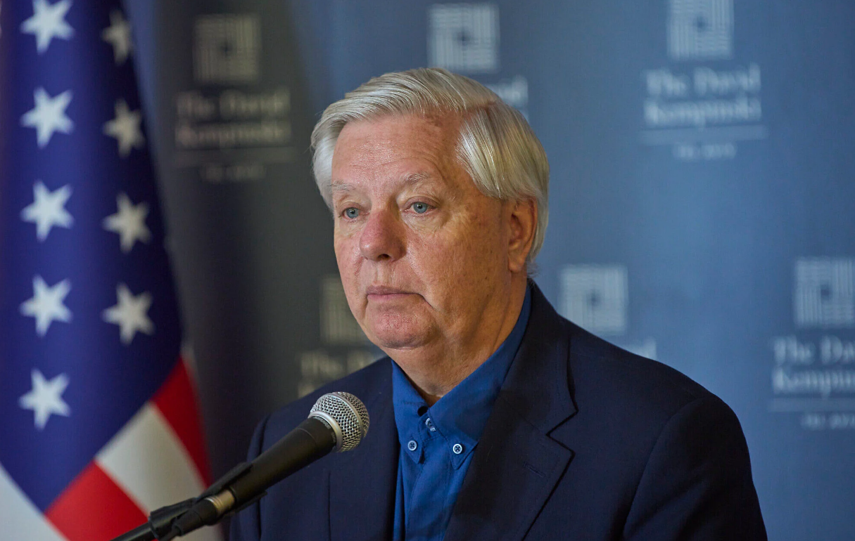 哔哩哔哩:天猫购物券-美参议员：加沙国际稳定部队须在哈马斯解除武装后部署