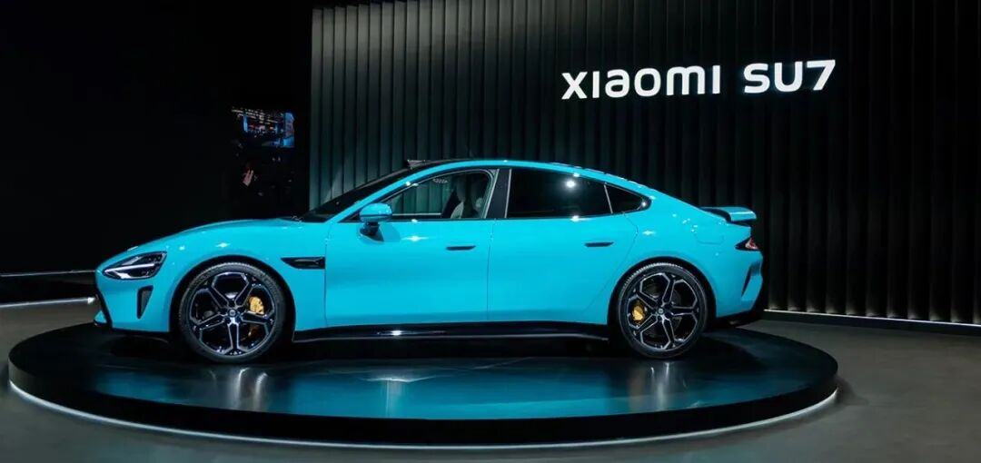 雷军：2025，迎接风暴