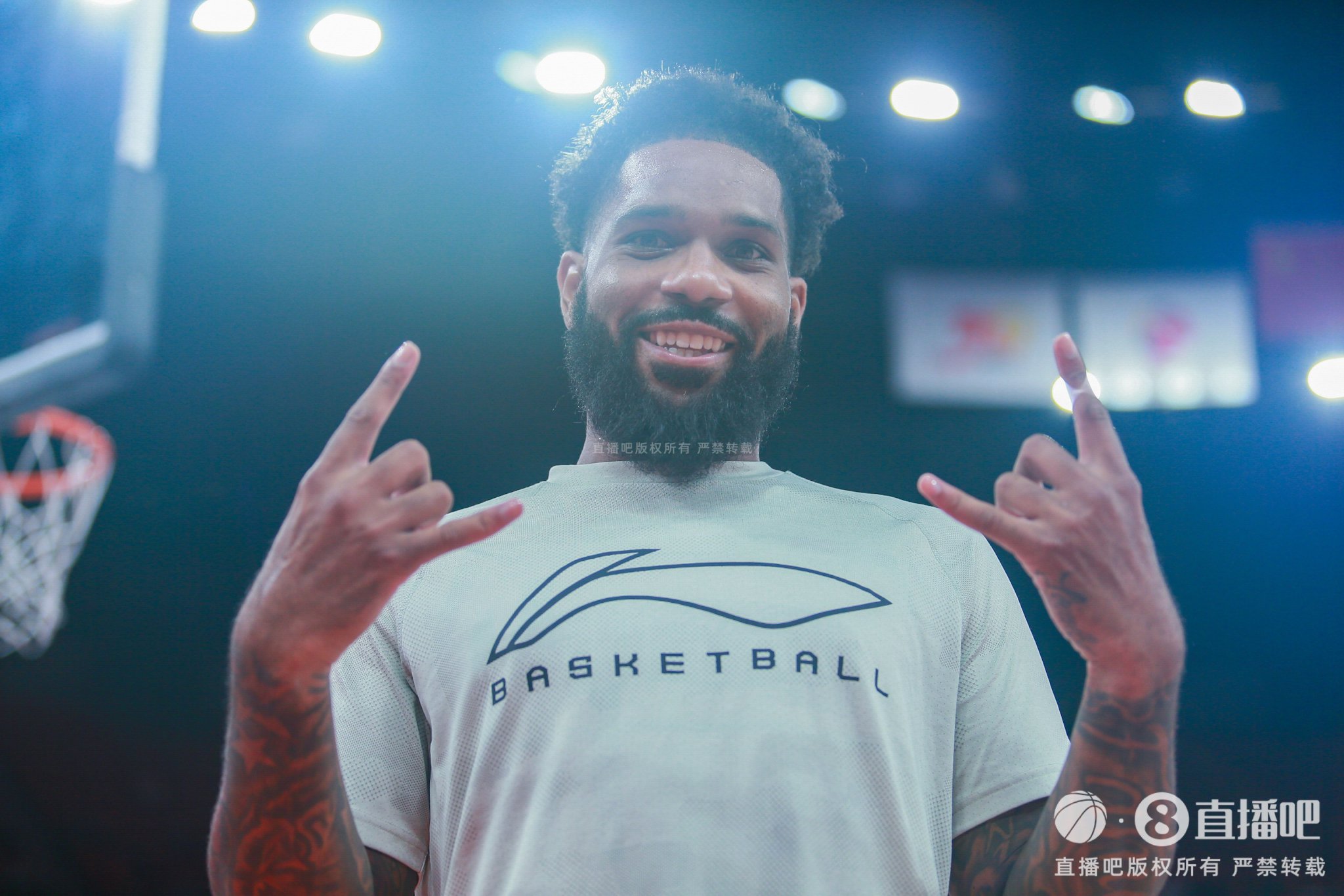 鲁媒：山东对外援问题须早做谋划&鲍威尔低迷 还须正视心态问题