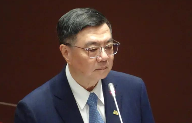 卓荣泰拒副署“财划法”，国民党和民众党民代赴台监察机构陈情要求“弹劾”