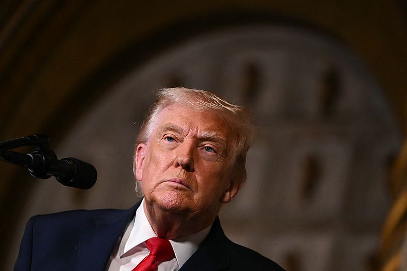 不顾丹麦反对 特朗普再提美国“必须得到格陵兰岛”