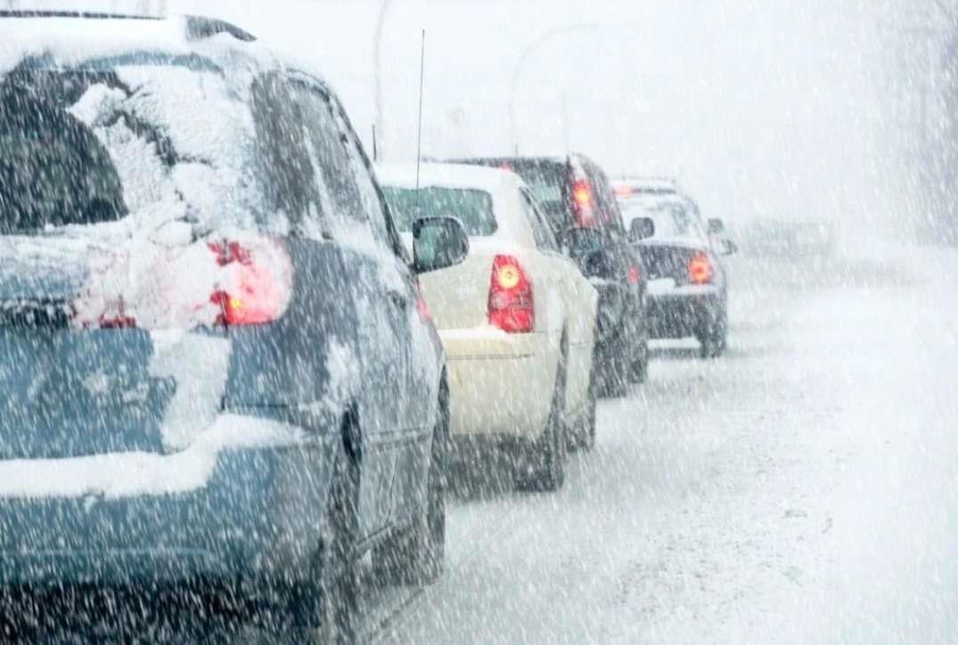 克罗地亚暴雪致陆路交通受阻 多条海运航线停航