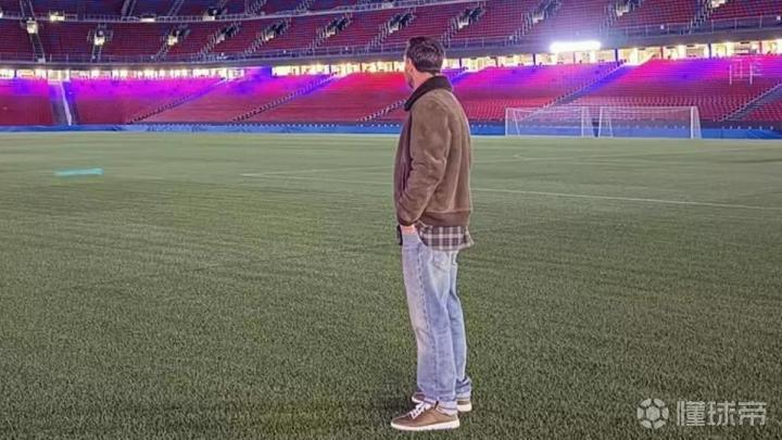 名宿：梅西退役后不会当巴萨主席或教练，他可能选择体育总监