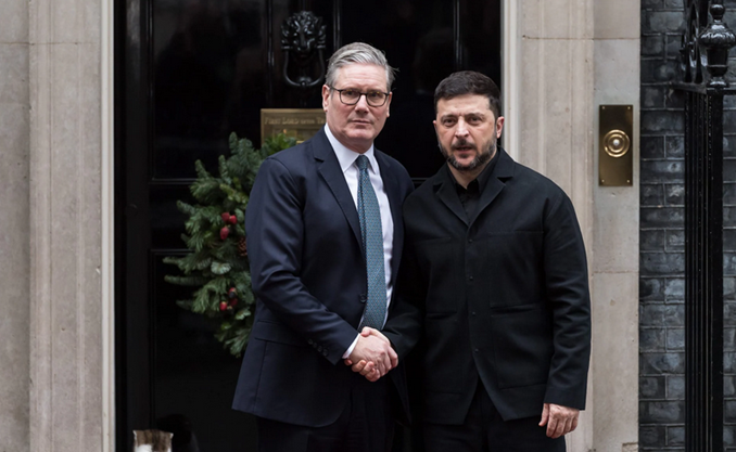 英媒：泽连斯基访美前与欧洲领导人举行关键电话会，斯塔默因“日程压力”缺席