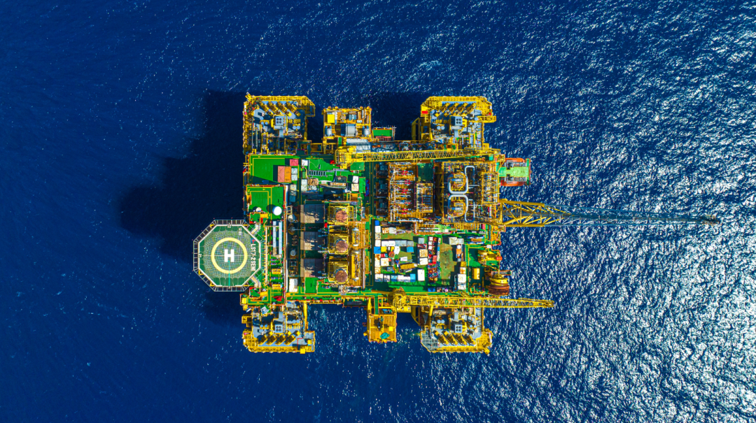 “深海一号”能源站俯拍