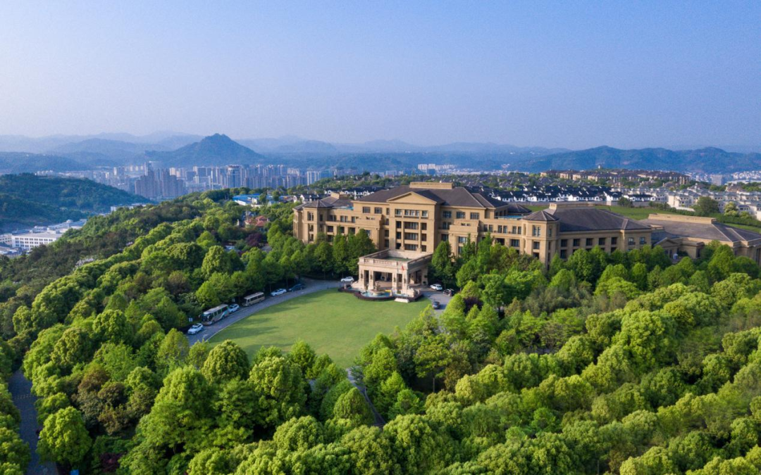 绿城新昌尊蓝山居