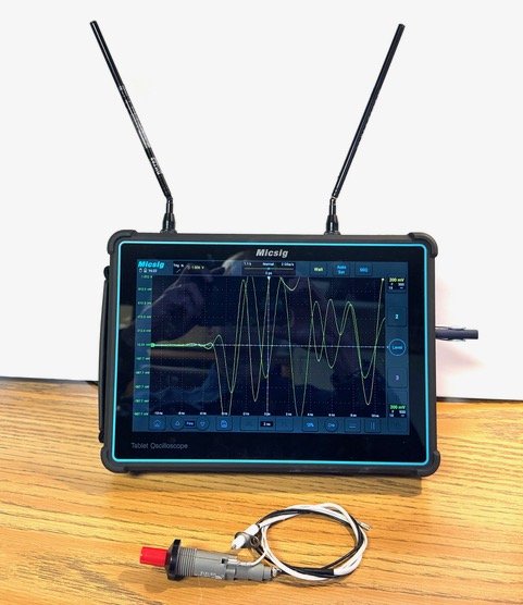 图1。在示波器1和4的示波器上连接两个天线，可以获得它们之间的最大距离。