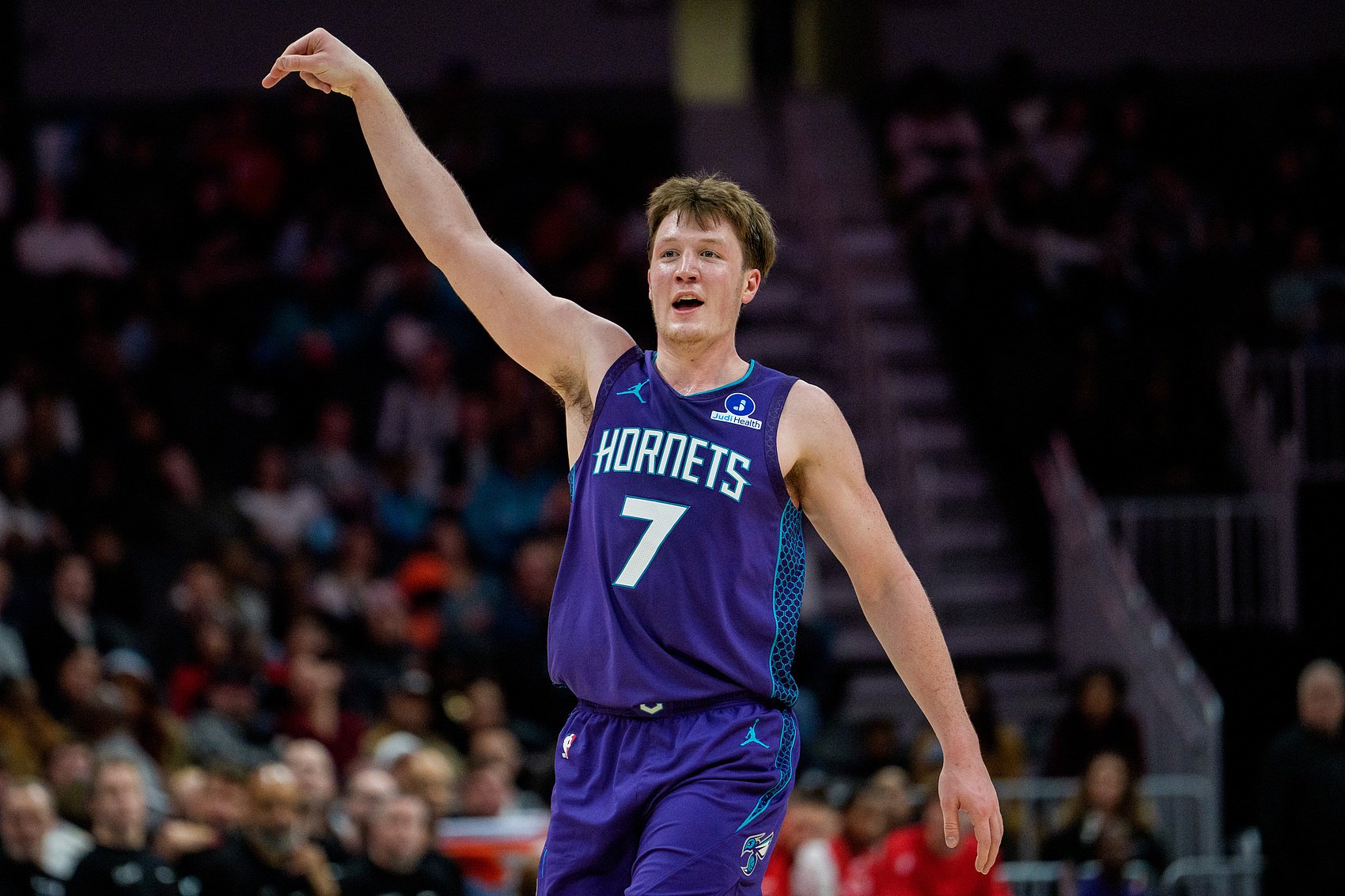 美记：克尼佩尔是我们很久未见过的进攻效率最高的新秀之一